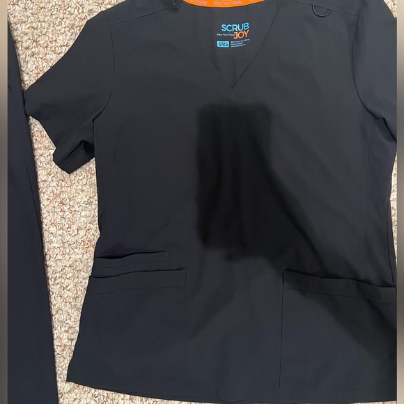 Joy Scrubs. Jogger bottoms. 3 pocket scrub top. Both size small - Picture 2 of 4